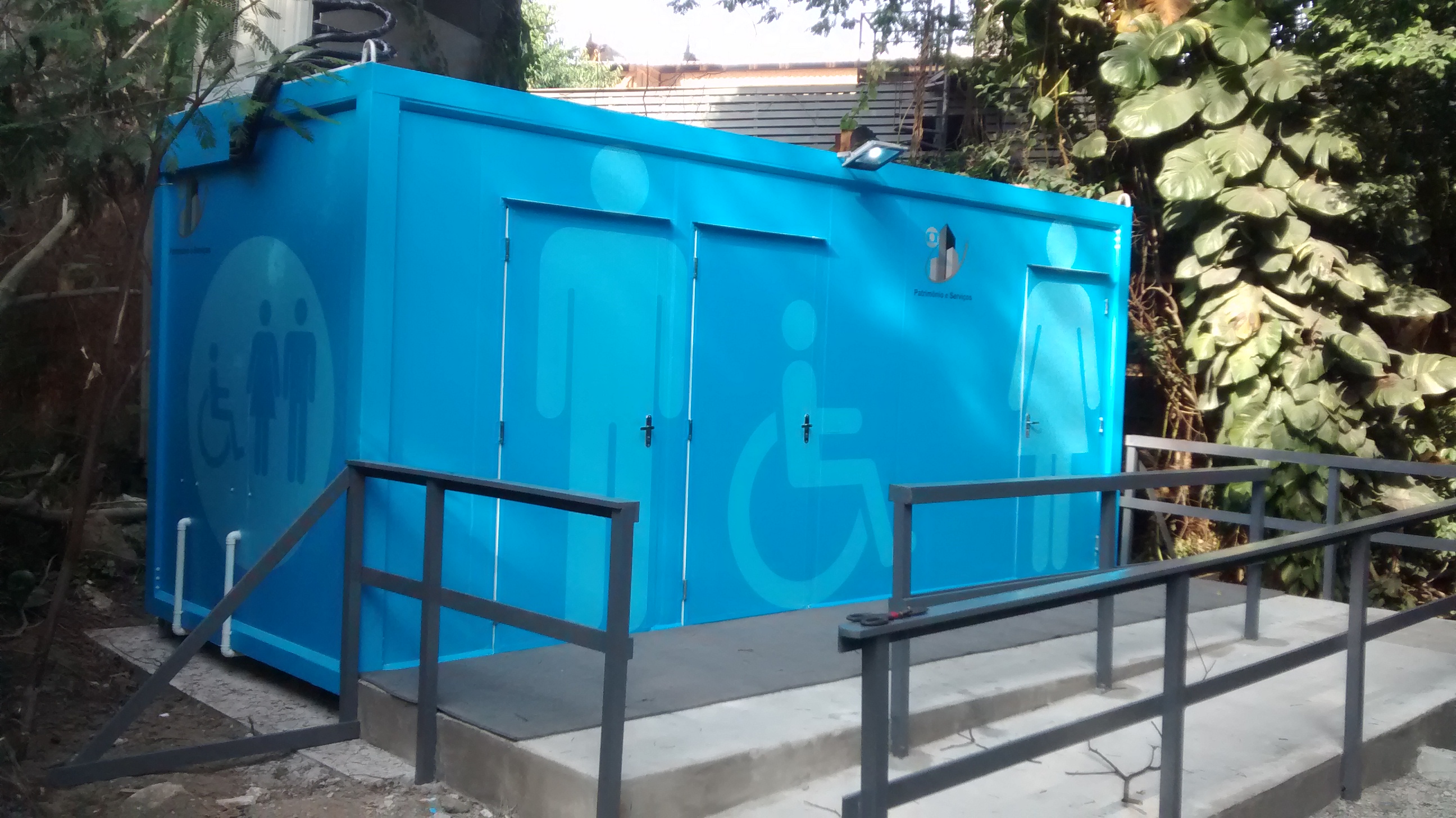 Net Container soluciona acesso ao WC nos Cenários da TV Globo